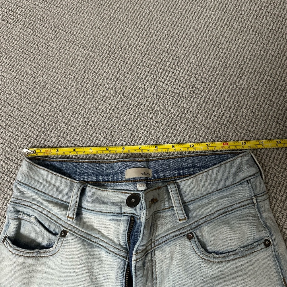 Edyson Size 26 Blue Ombre Women's Jeans, 27 inch length - Picture 6 of 6